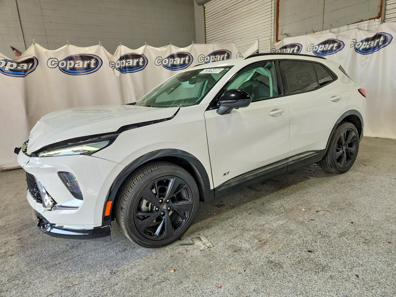 LRBFZPE42RD071046 · 2024 BUICK ENVISION