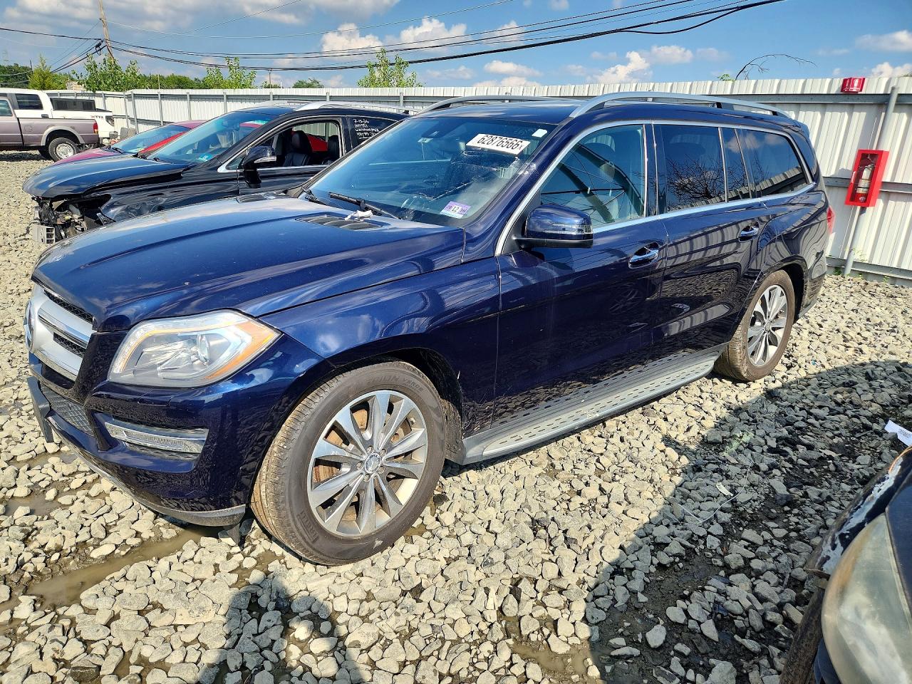 4JGDF6EE3FA569561 · 2015 MERCEDES-BENZ GL
