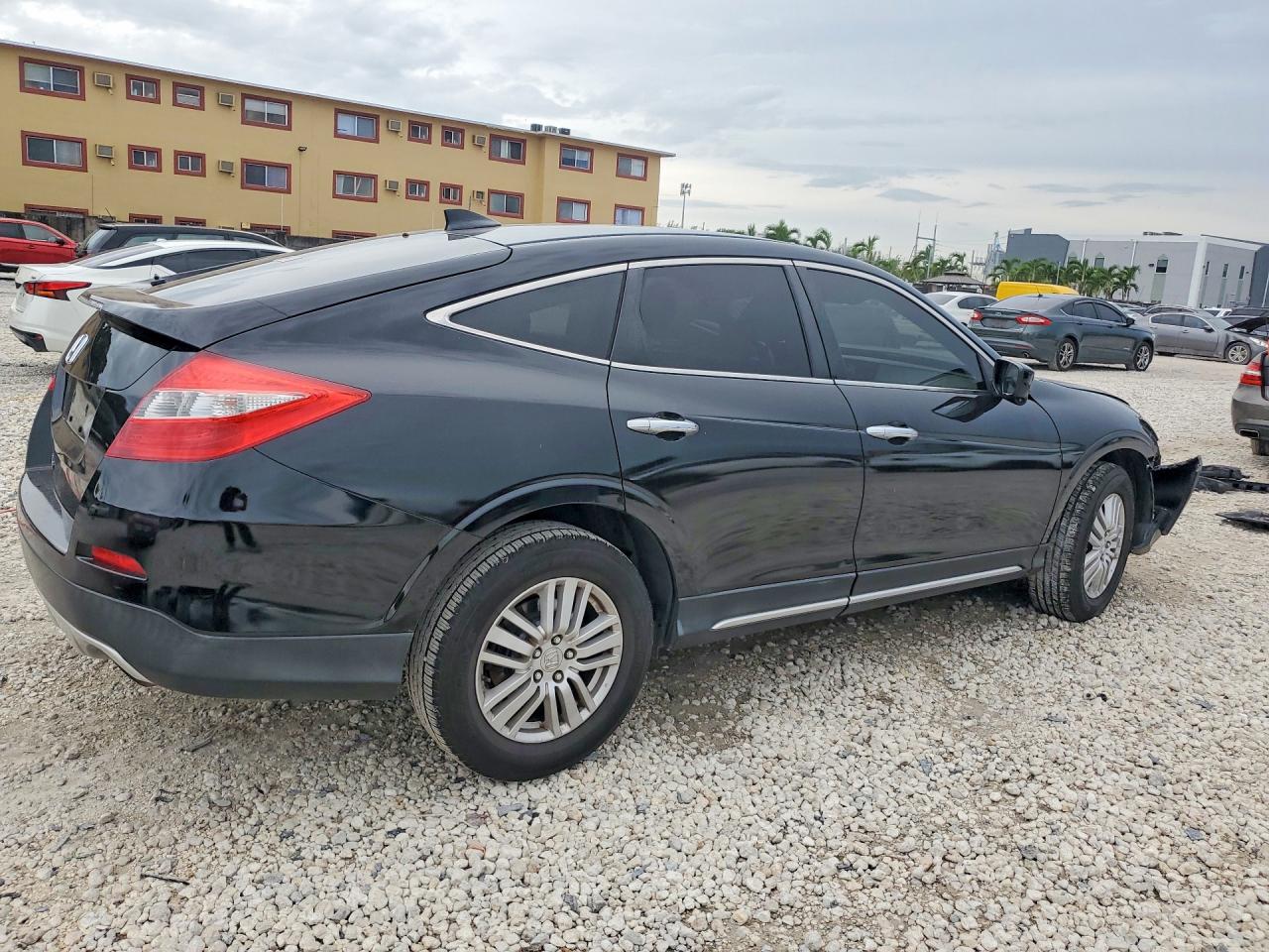 5J6TF3H54DL001079 · 2013 HONDA CROSSTOUR · 3/12