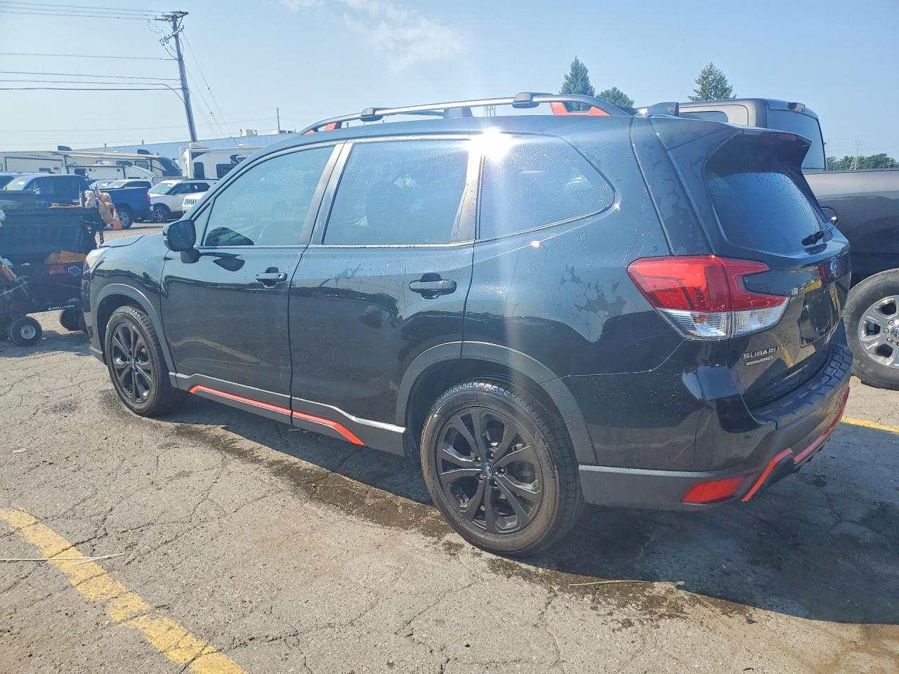 JF2SKAJC6NH436914 · 2022 SUBARU FORESTER · 2/13