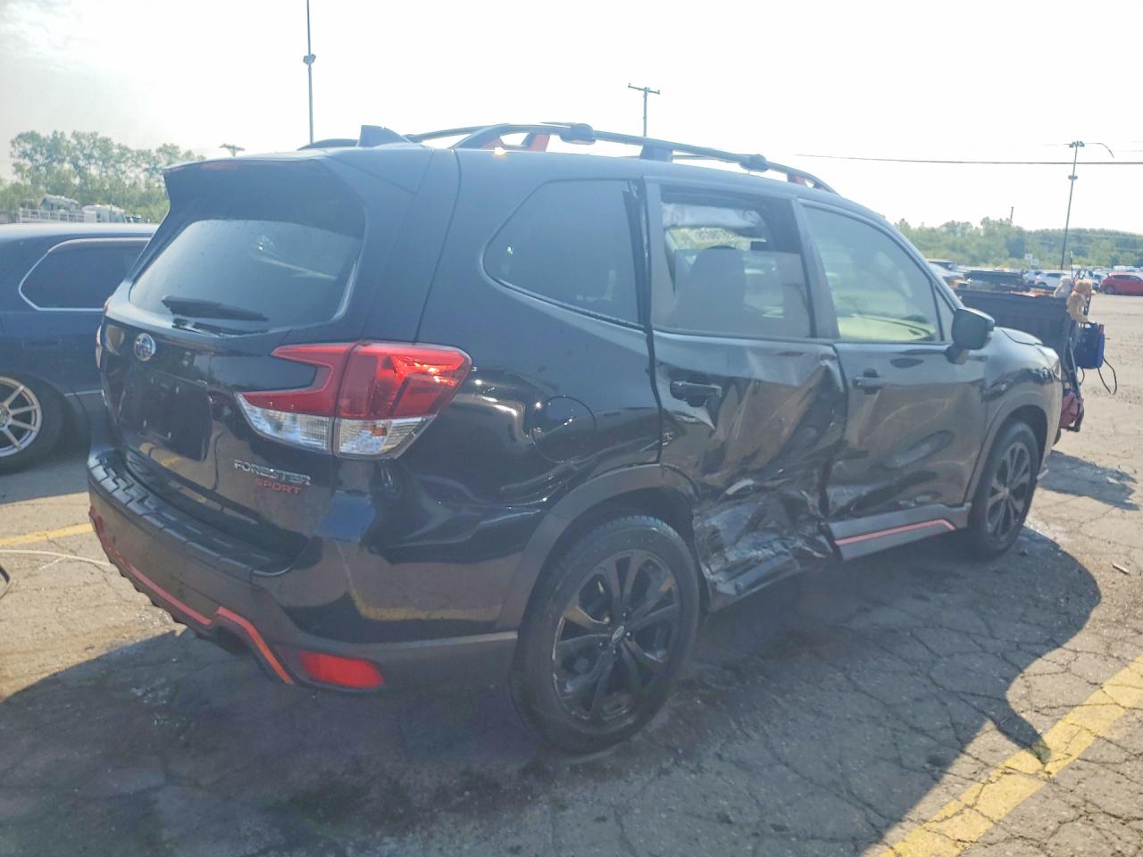 JF2SKAJC6NH436914 · 2022 SUBARU FORESTER · 3/13