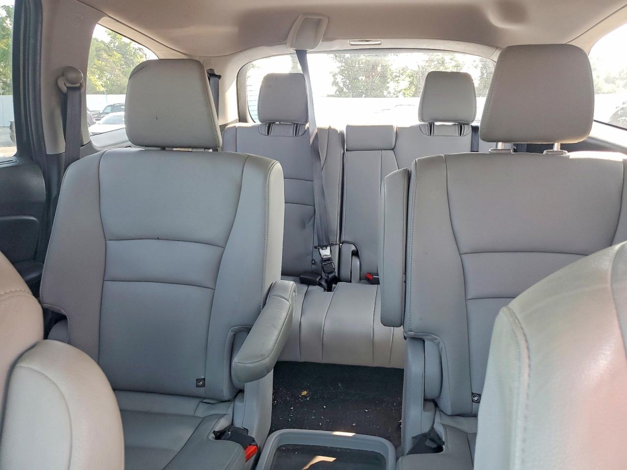 5FNYF6H6XKB093000 · 2019 HONDA PILOT · 10/13