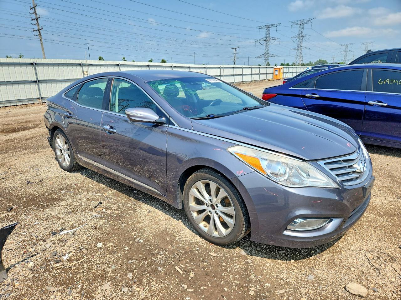 KMHFG4JG2CA161047 · 2012 HYUNDAI AZERA · 4/13