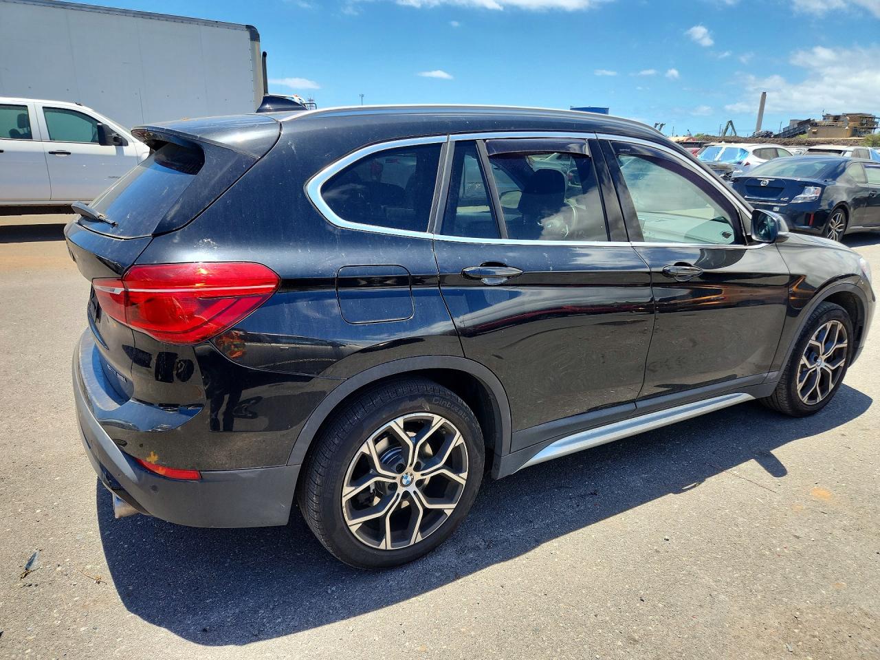 WBXJG7C02L5P31866 · 2020 BMW X1 · 3/13