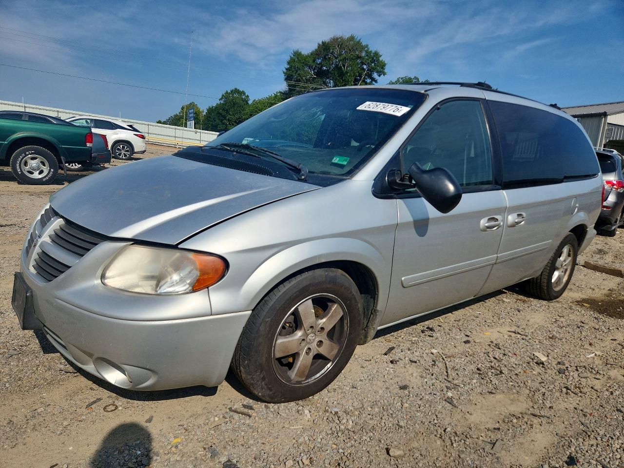 2D4GP44L35R142381 · 2005 DODGE GRAND CARAVAN