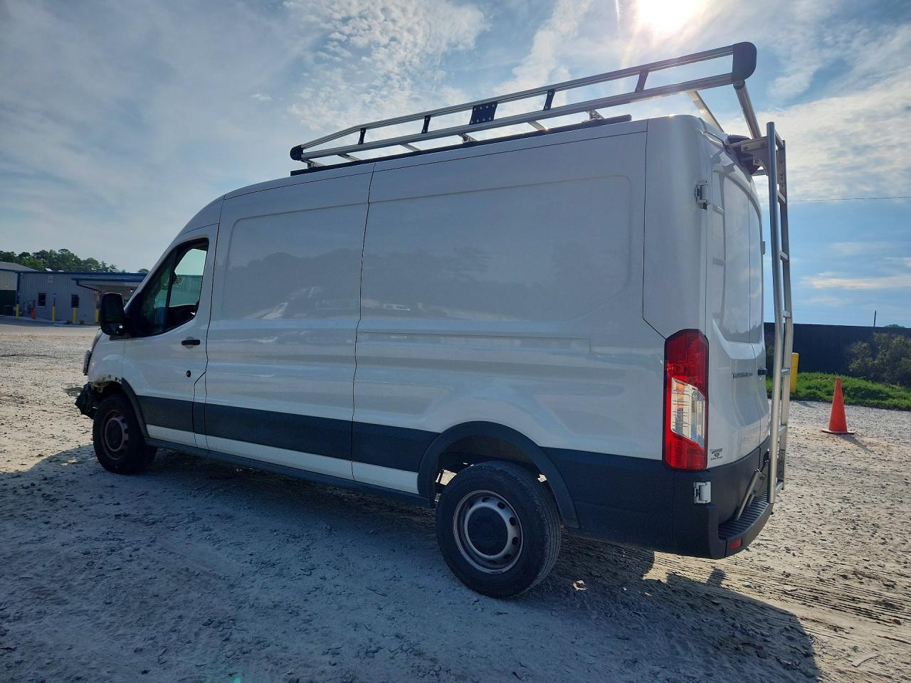 1FTBR1C83PKB86377 · 2023 FORD TRANSIT · 2/13
