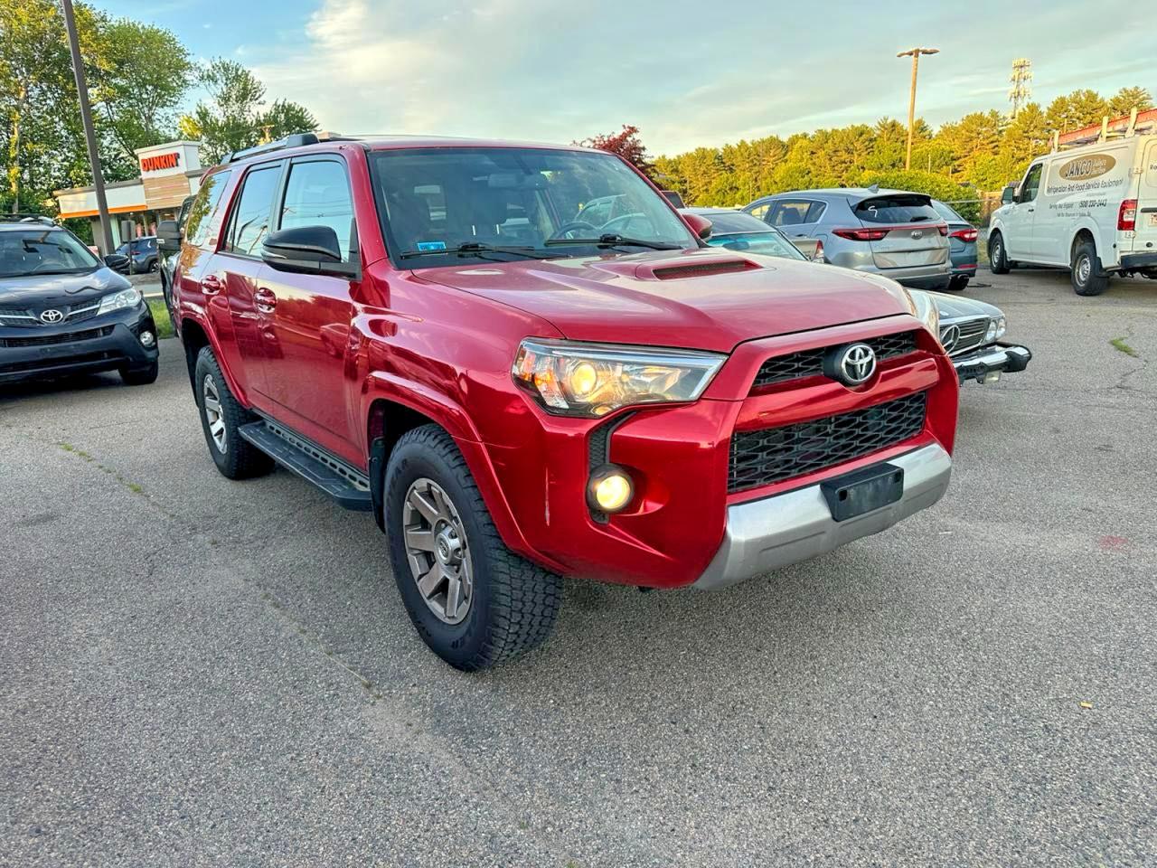 JTEBU5JRXF5265653 · 2015 TOYOTA 4RUNNER