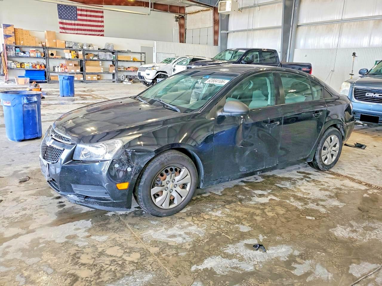 1G1PA5SH5D7220008 · 2013 CHEVROLET CRUZE