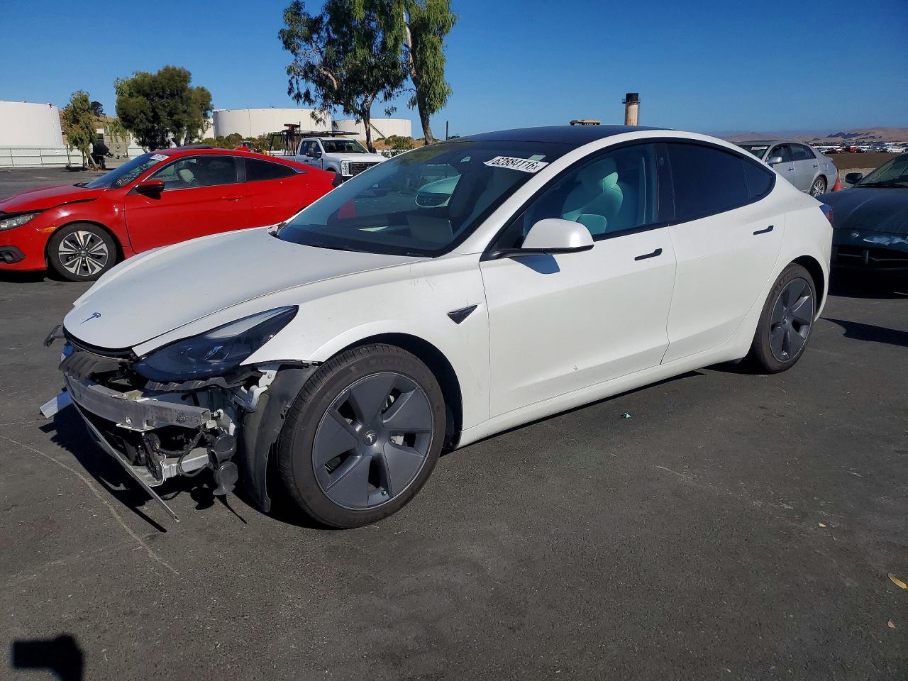 5YJ3E1EA2MF096694 · 2021 TESLA MODEL 3
