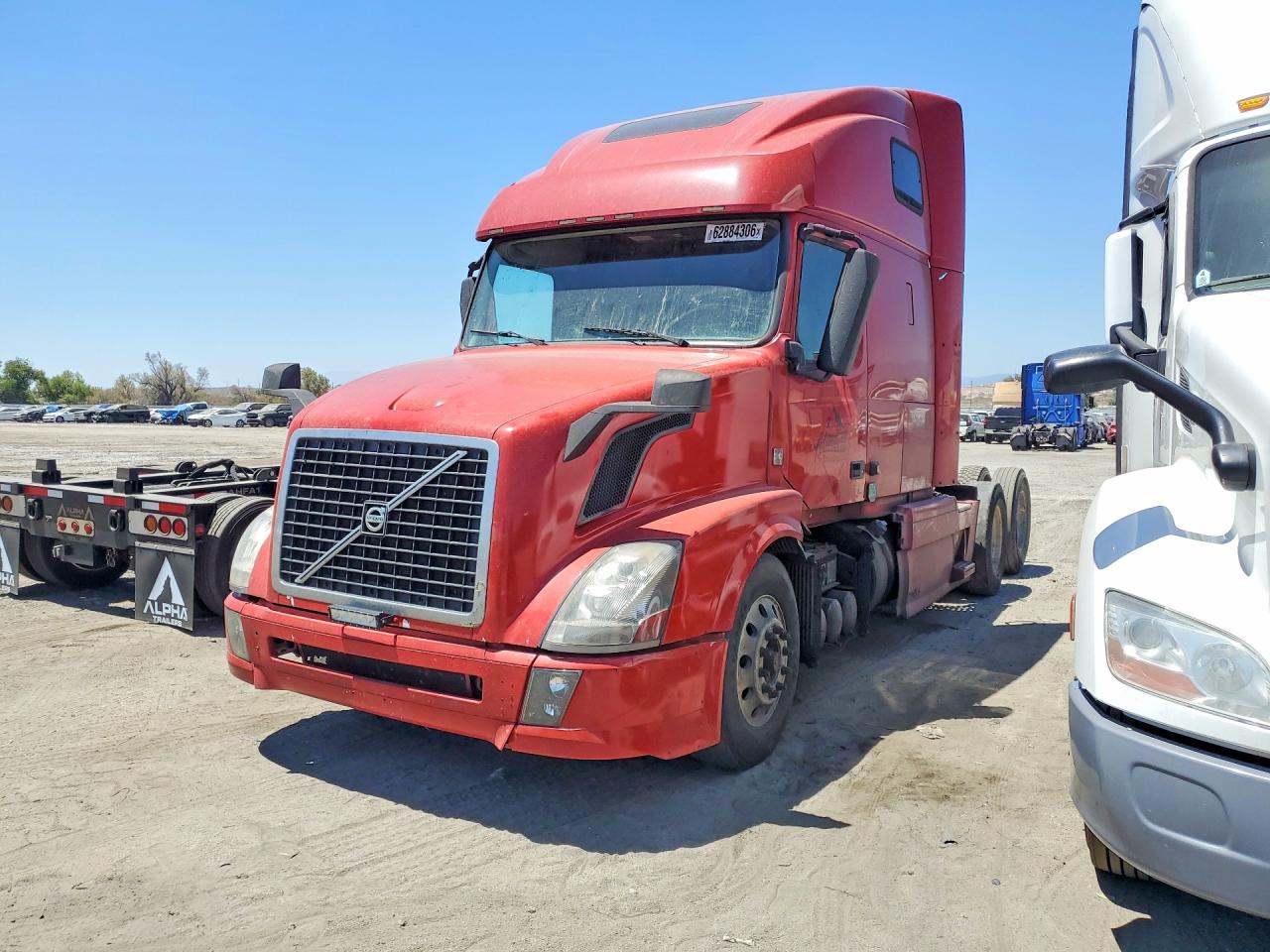 4V4NC9EH2GN963404 · 2016 VOLVO VN