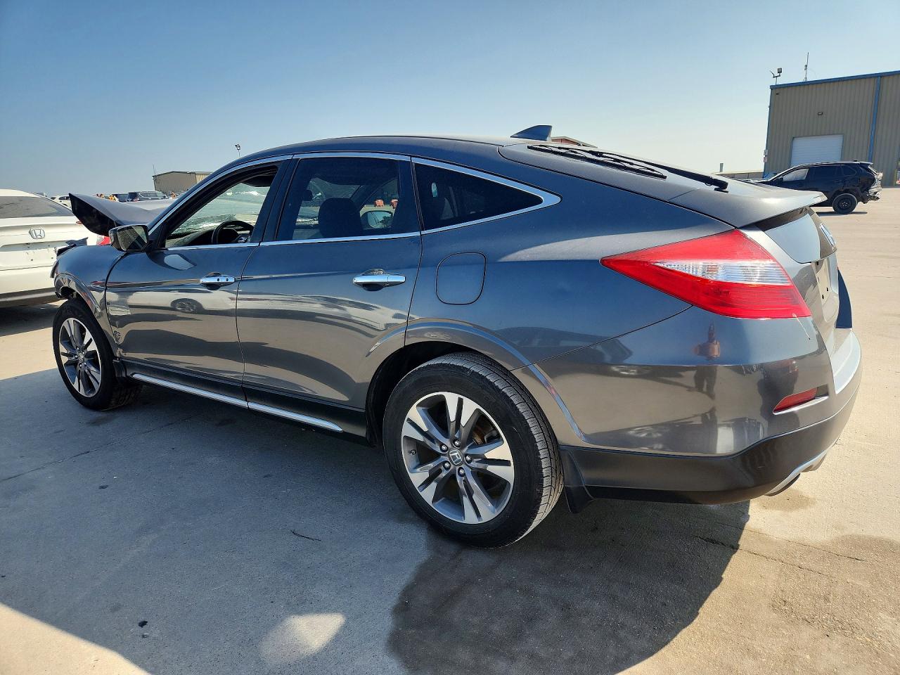 5J6TF2H58DL002861 · 2013 HONDA CROSSTOUR · 2/13