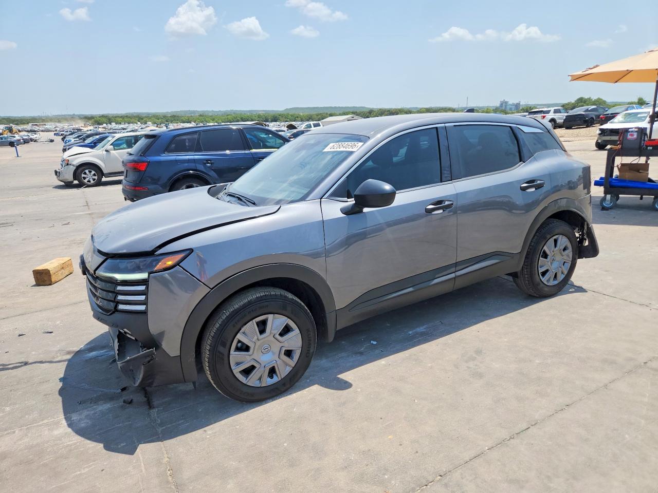 3N8AP6BE9TL363243 · 2026 NISSAN KICKS