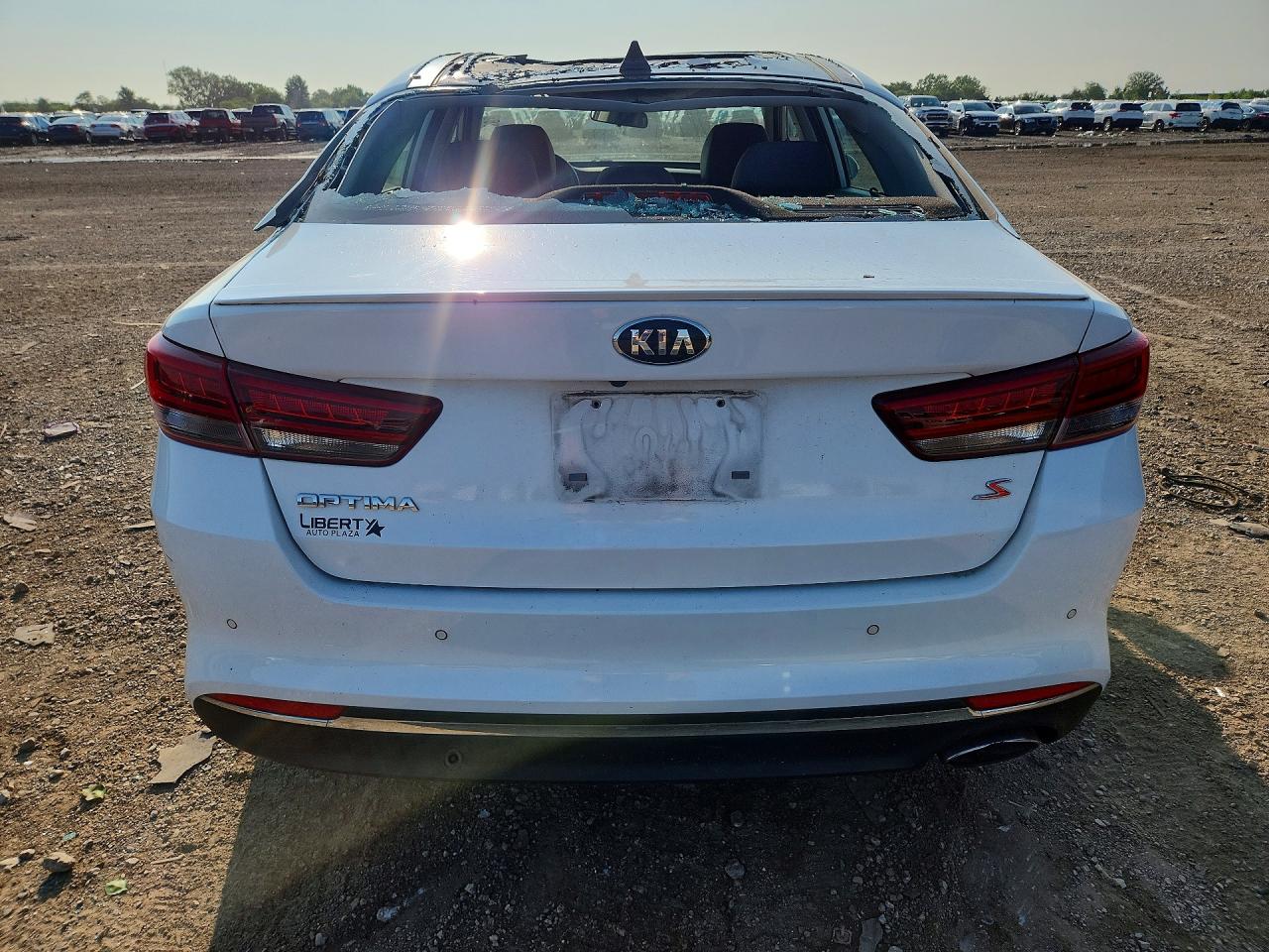 5XXGT4L38JG242165 · 2018 KIA OPTIMA · 6/12