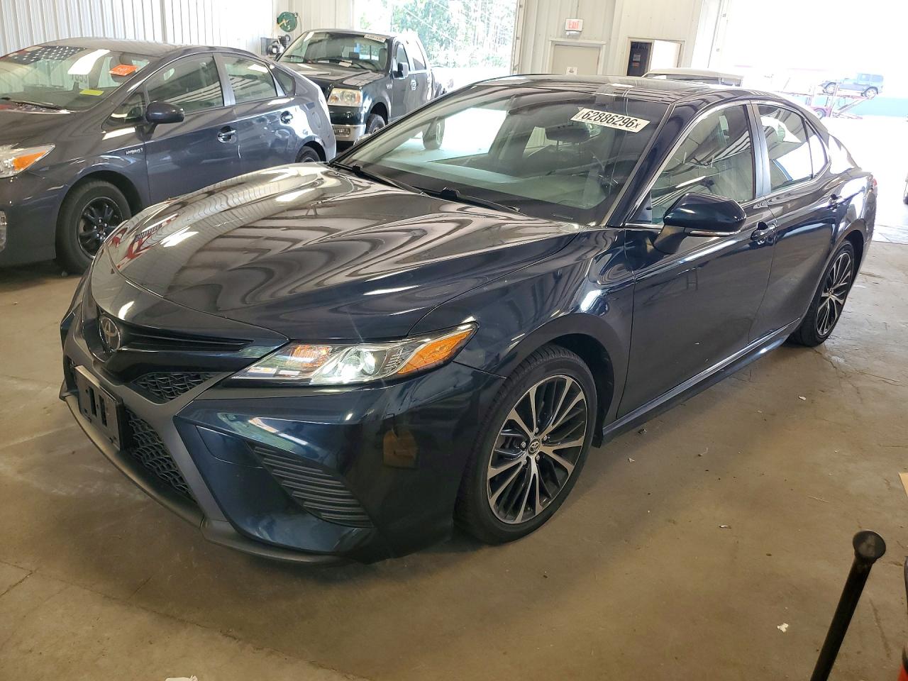 JTNB11HK4J3018014 · 2018 TOYOTA CAMRY