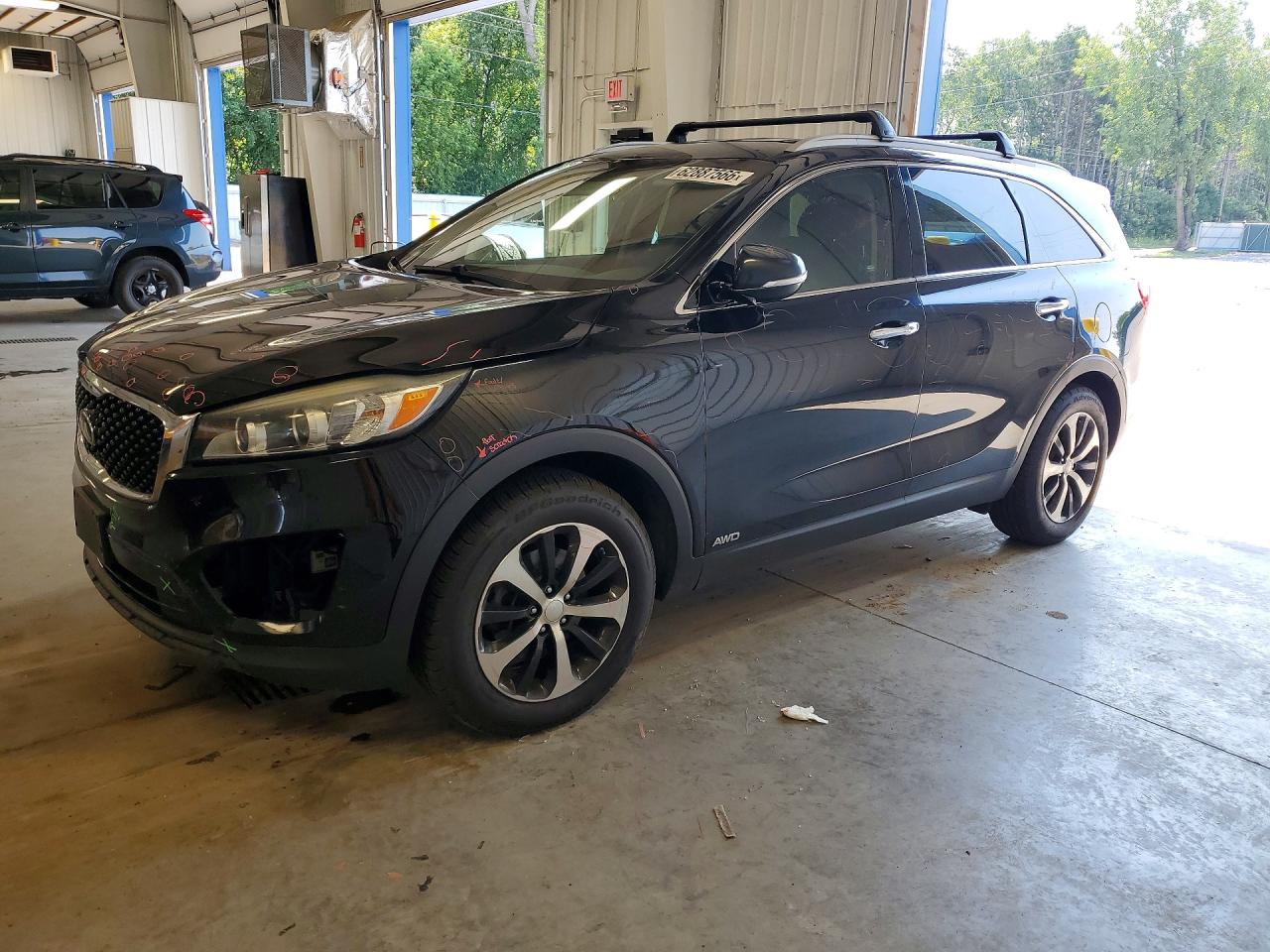 5XYPHDA14HG284454 · 2017 KIA SORENTO