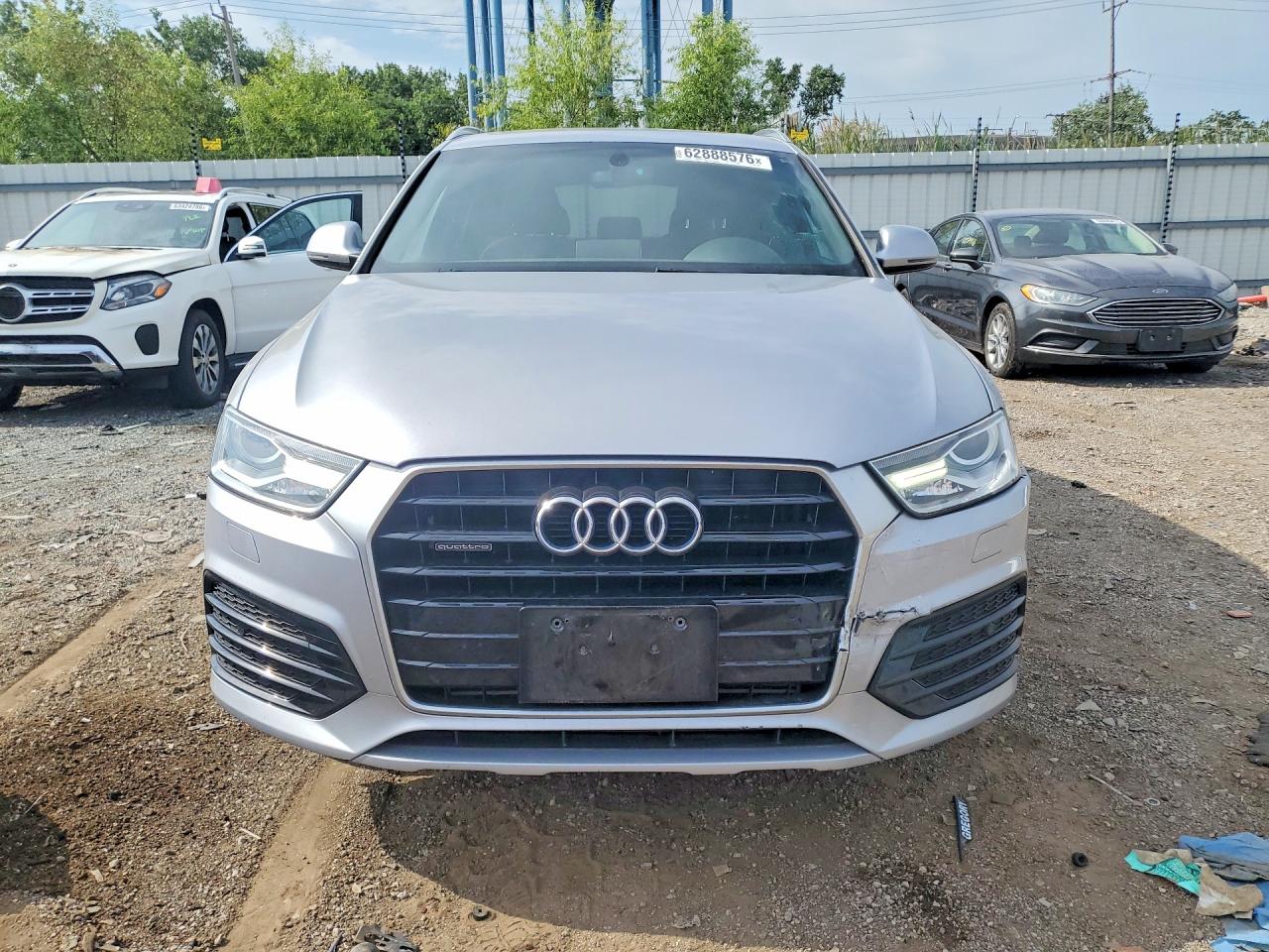 WA1ECCFS9JR020813 · 2018 AUDI Q3 · 5/12