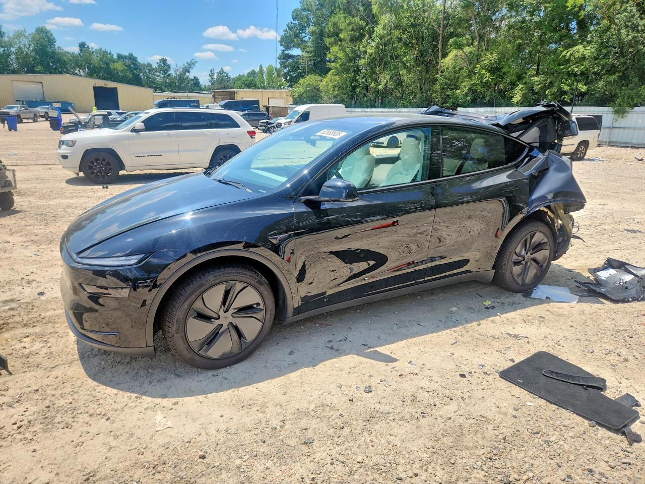 7SAYGDEE1TA629198 · 2026 TESLA MODEL Y
