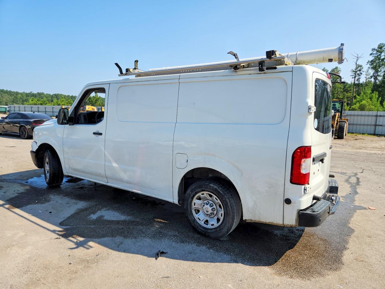 1N6BF0KY4KN802189 · 2019 NISSAN NV · 2/14
