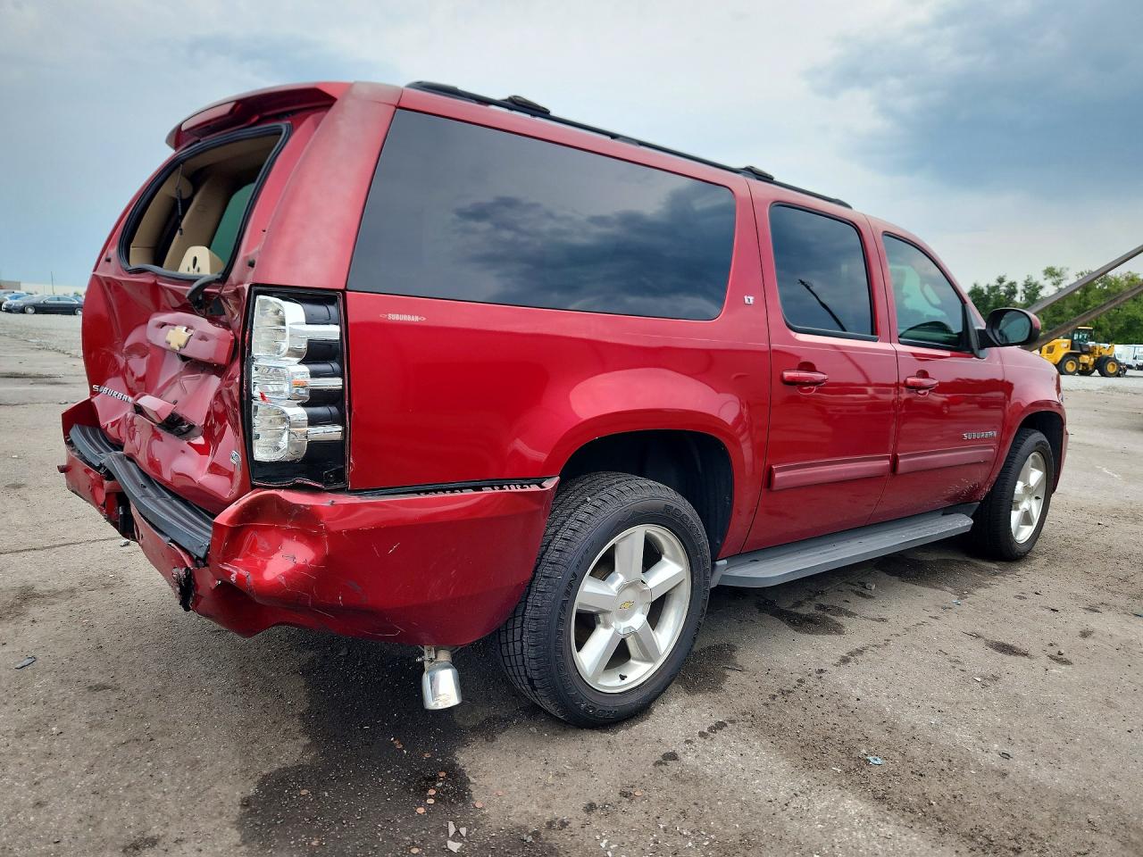 1GNSCJE05CR243552 · 2012 CHEVROLET SUBURBAN · 3/13