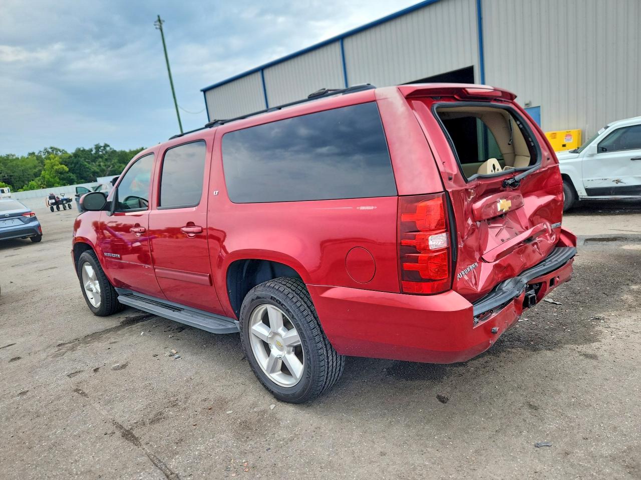 1GNSCJE05CR243552 · 2012 CHEVROLET SUBURBAN · 2/13