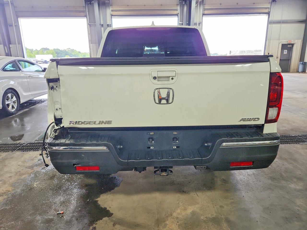 5FPYK3F58KB013947 · 2019 HONDA RIDGELINE · 6/13