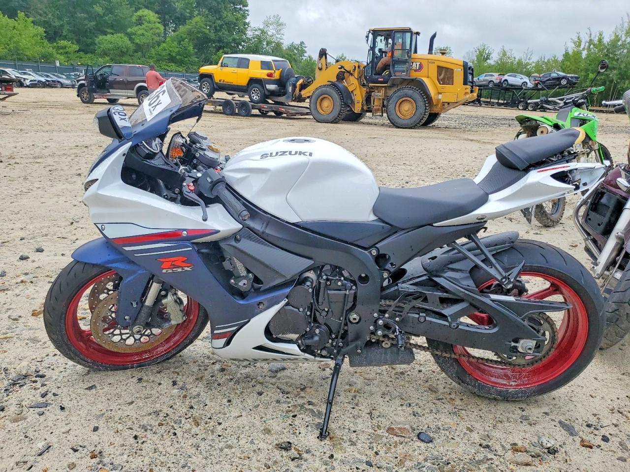 JS1GN7FA5S7101290 · 2025 SUZUKI GSX-R600 · 3/8