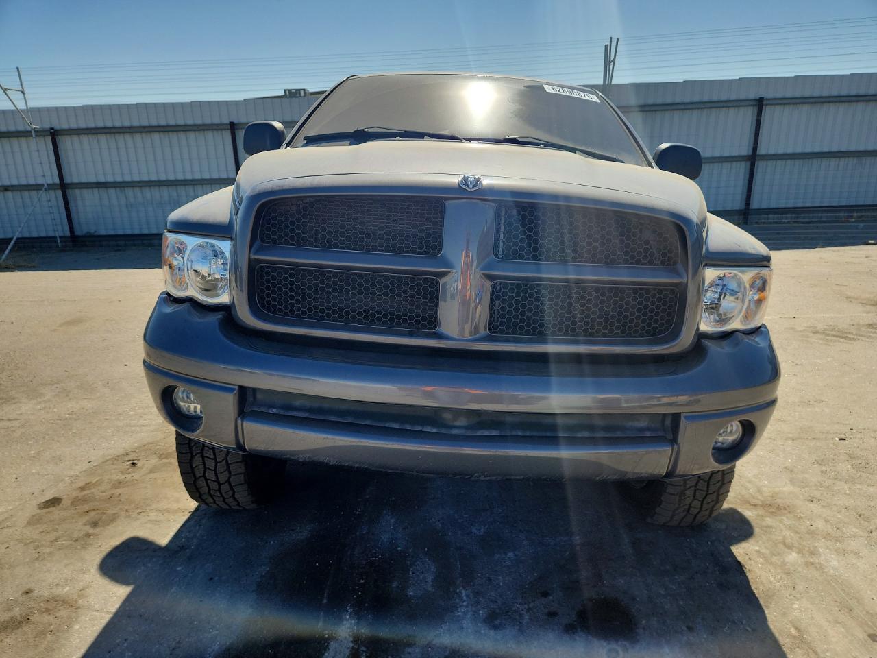 1D7HA18D04S643817 · 2004 DODGE RAM 1500 · 5/12