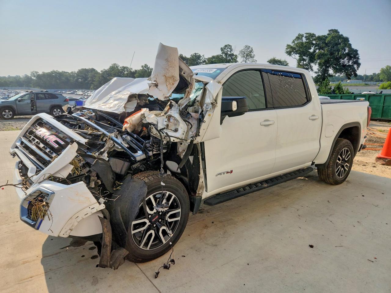 3GTU9EET0NG179120 · 2022 GMC SIERRA LIMITED