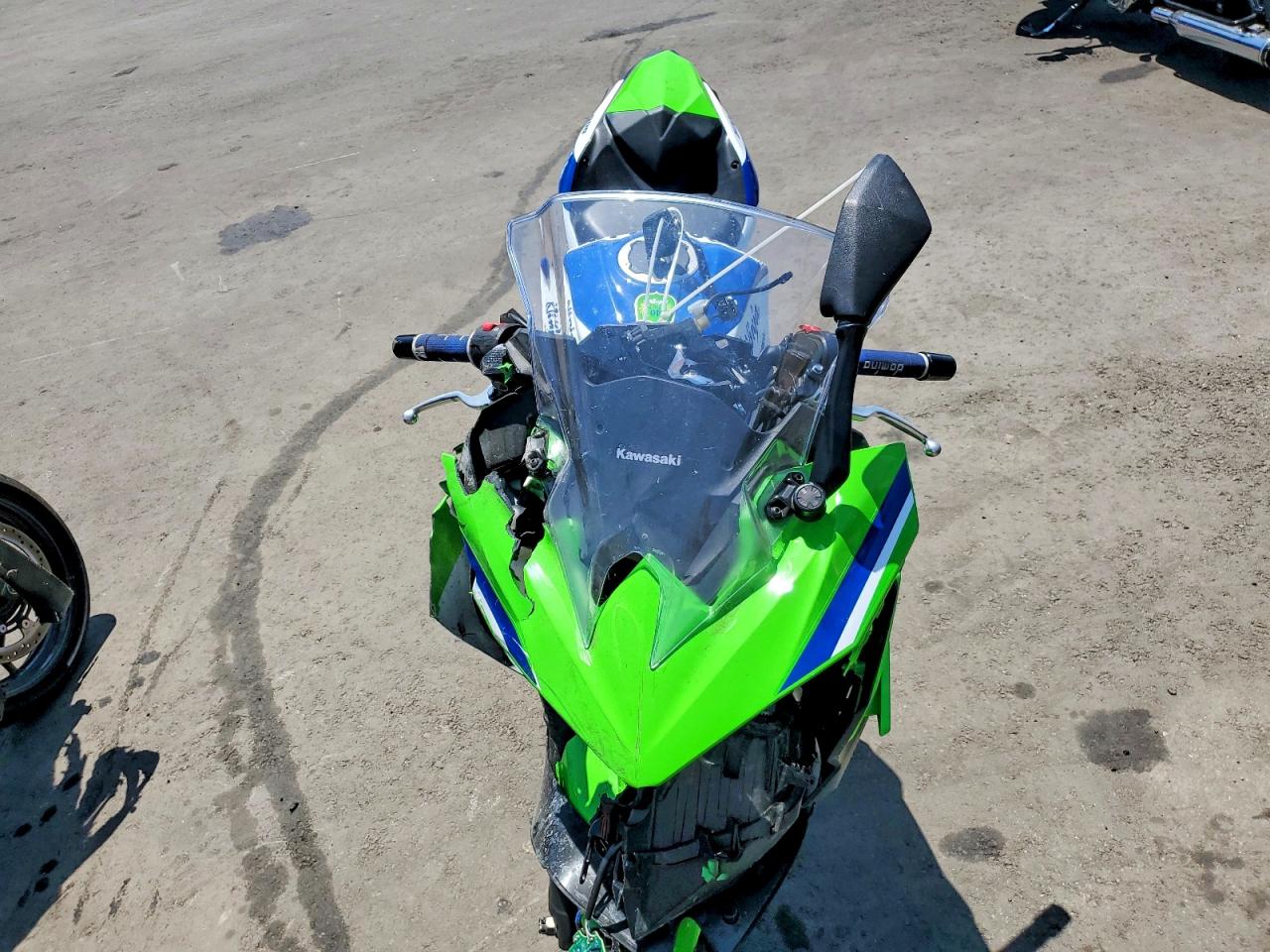 ML5EXGJ18RDA13566 · 2024 KAWASAKI EX500 · 5/9