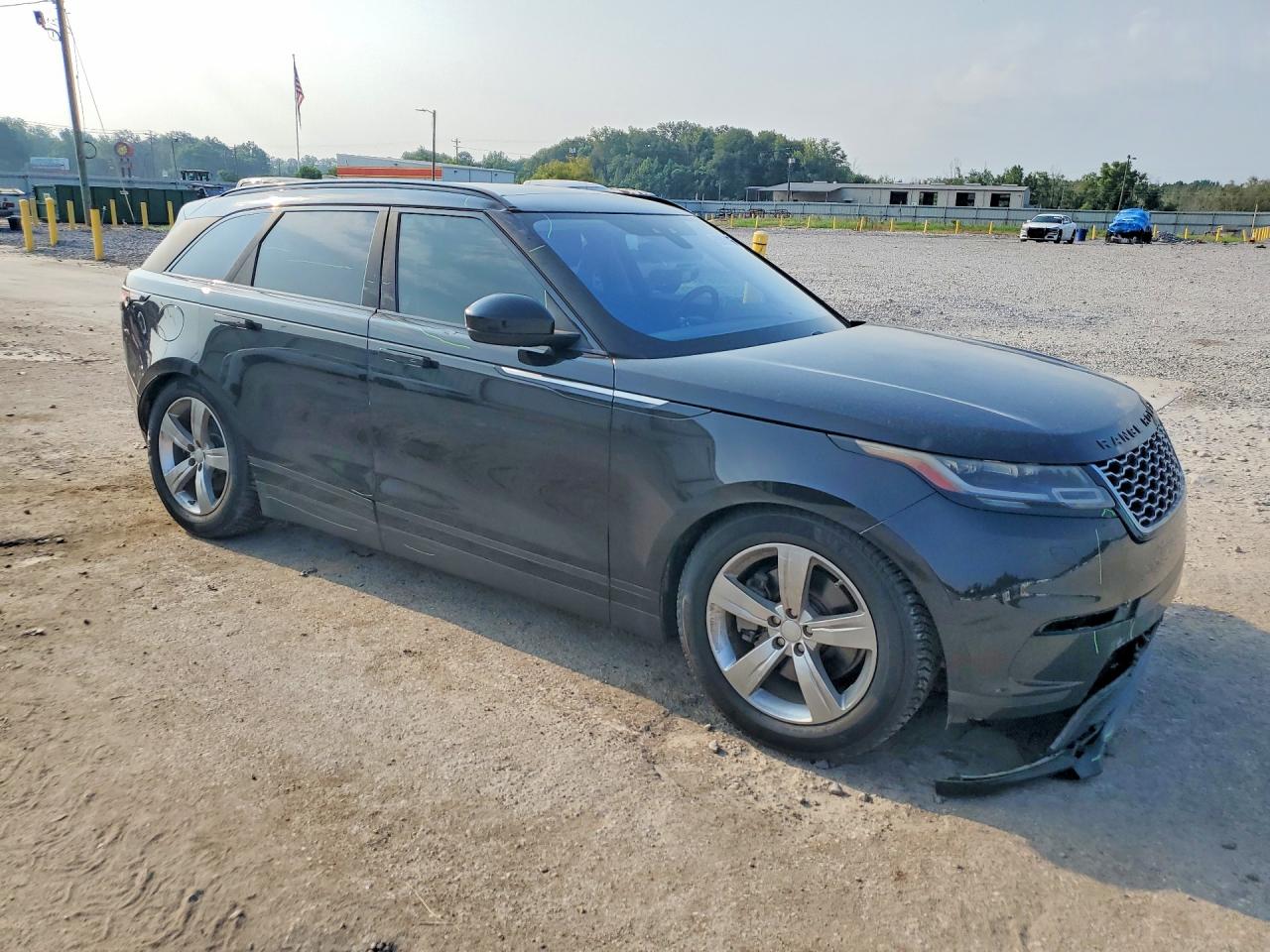 SALYB2RV5JA757925 · 2018 LAND ROVER RANGE ROVER VELAR · 4/12