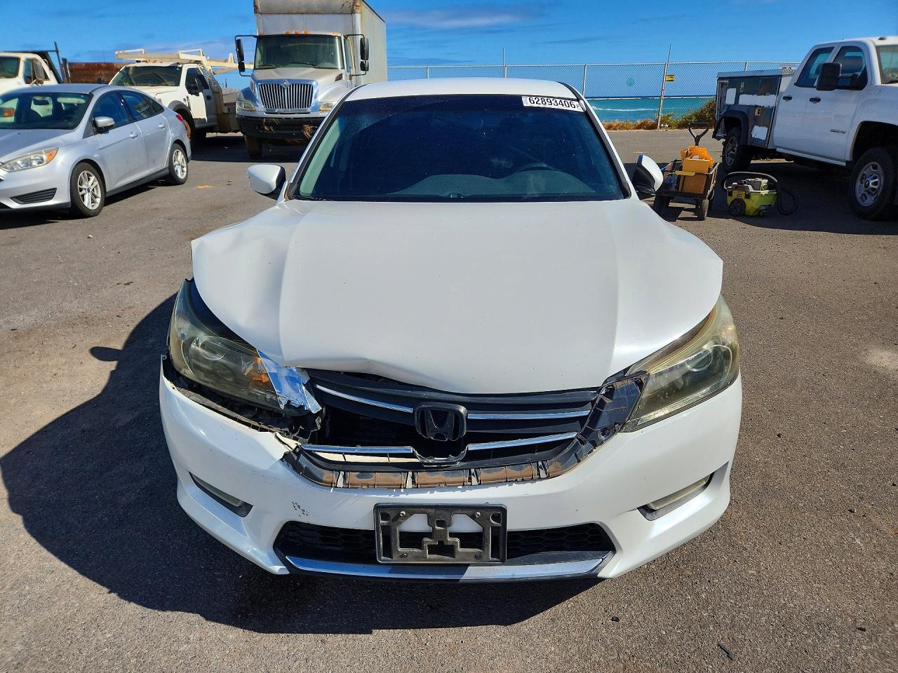1HGCR2F57DA142588 · 2013 HONDA ACCORD · 5/12