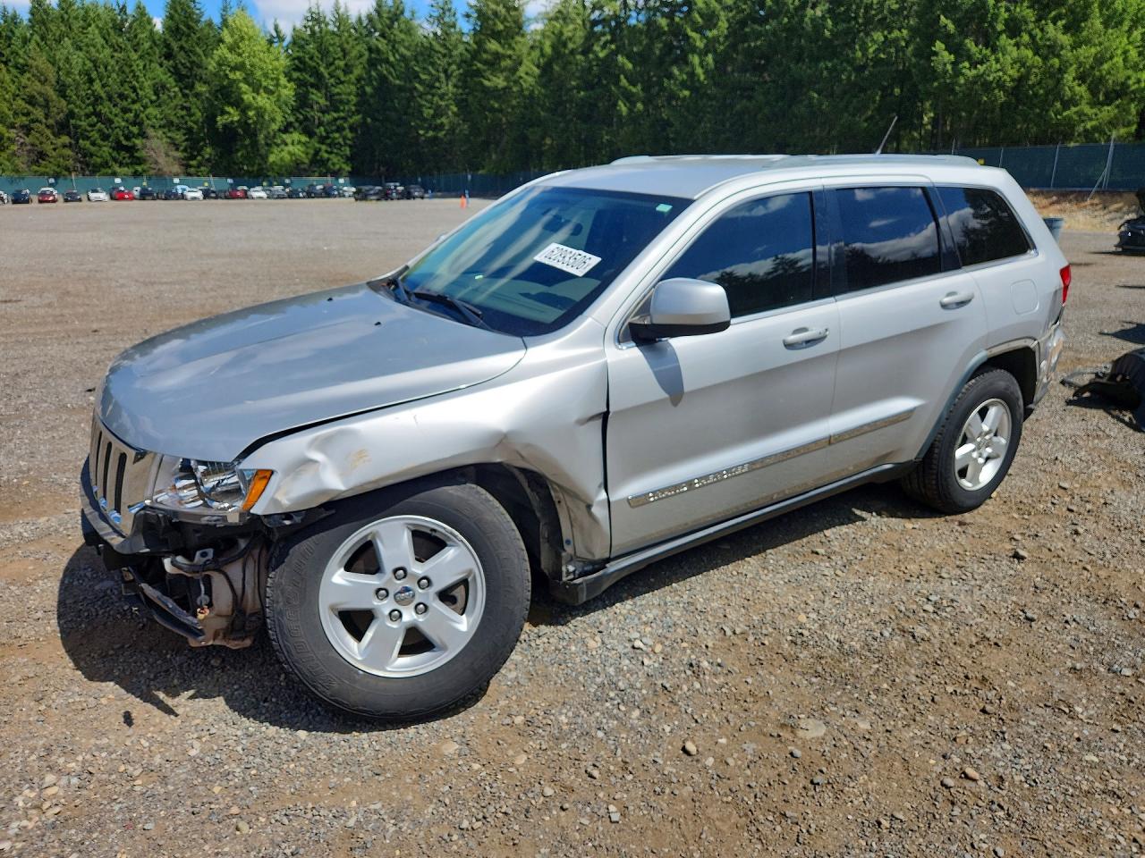 1J4RR4GG5BC635654 · 2011 JEEP GRAND CHEROKEE
