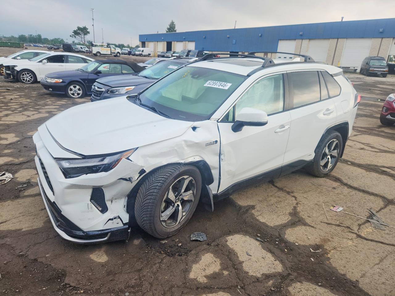 JTMAB3FV3ND076718 · 2022 TOYOTA RAV4 PRIME