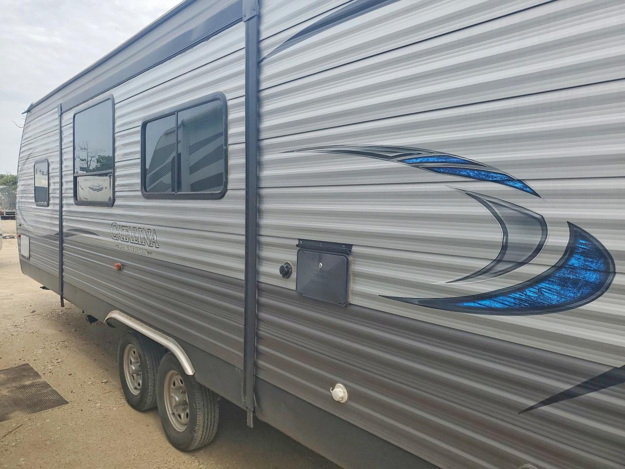 5ZT2CASBXKU031920 · 2019 FOREST RIVER CATALINA · 2/9