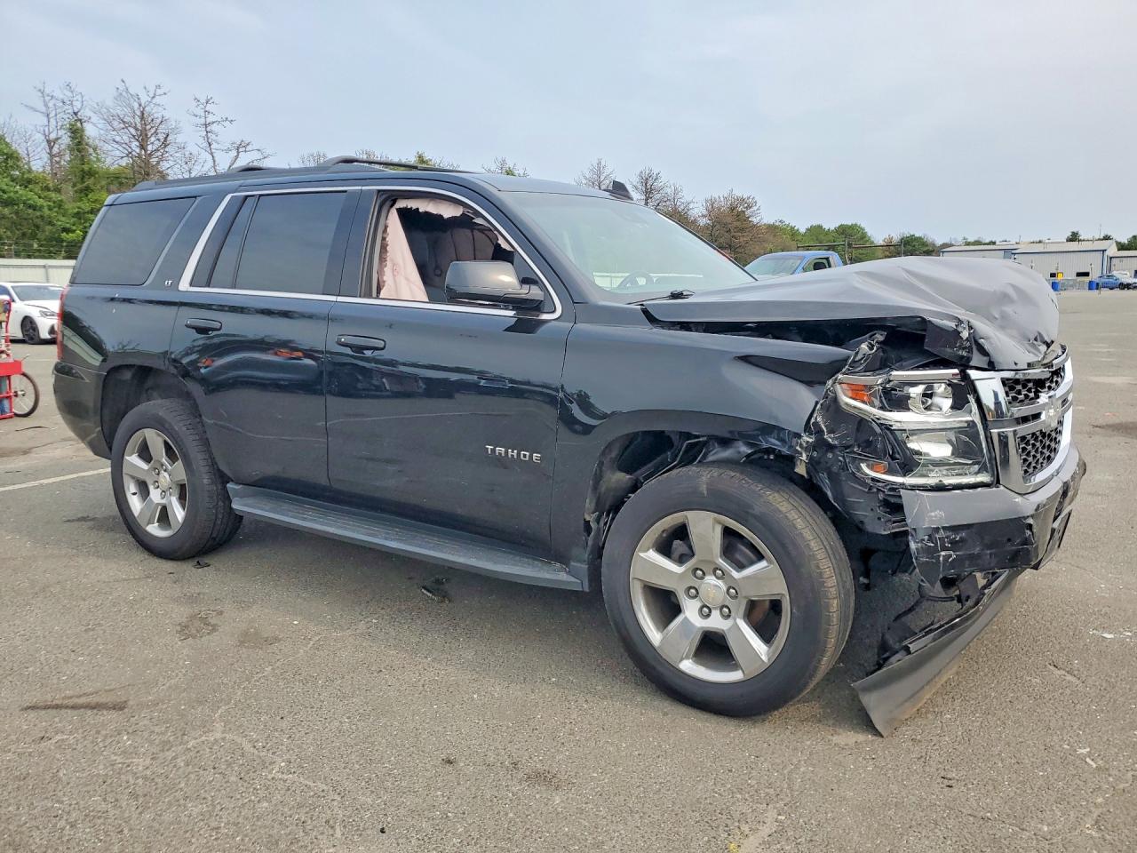1GNSKBKC4KR107984 · 2019 CHEVROLET TAHOE · 4/13
