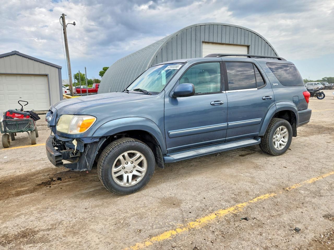 5TDBT44AX5S243846 · 2005 TOYOTA SEQUOIA