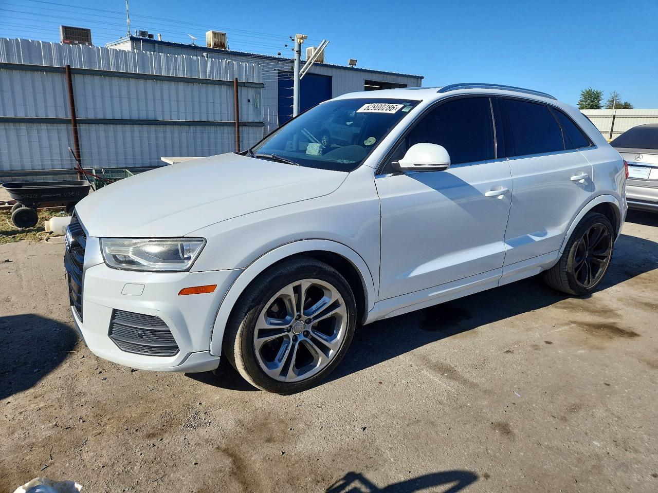 WA1HCCFS4HR006342 · 2017 AUDI Q3