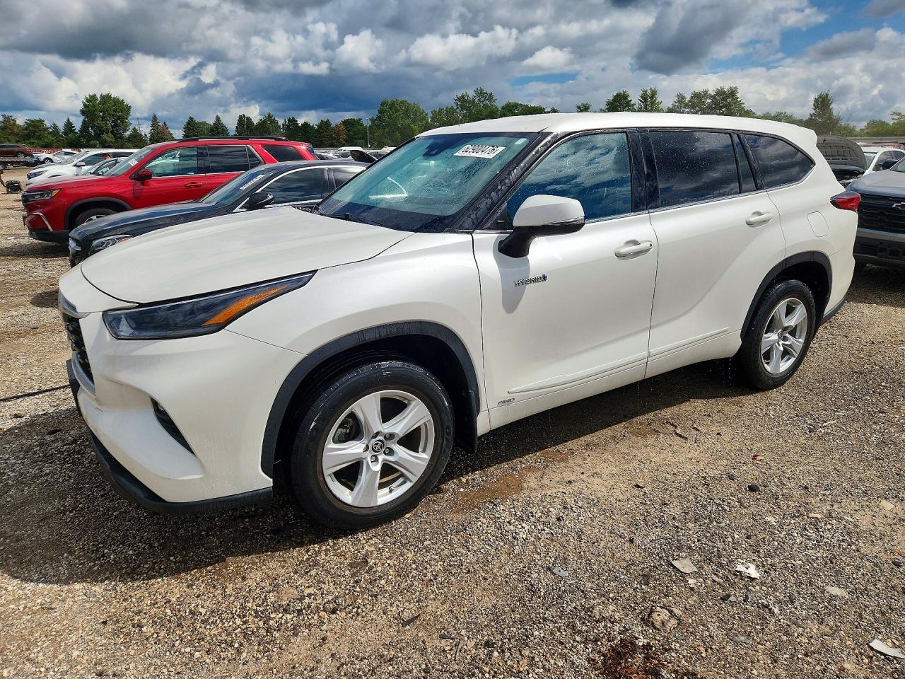 5TDBBRCH9MS518684 · 2021 TOYOTA HIGHLANDER