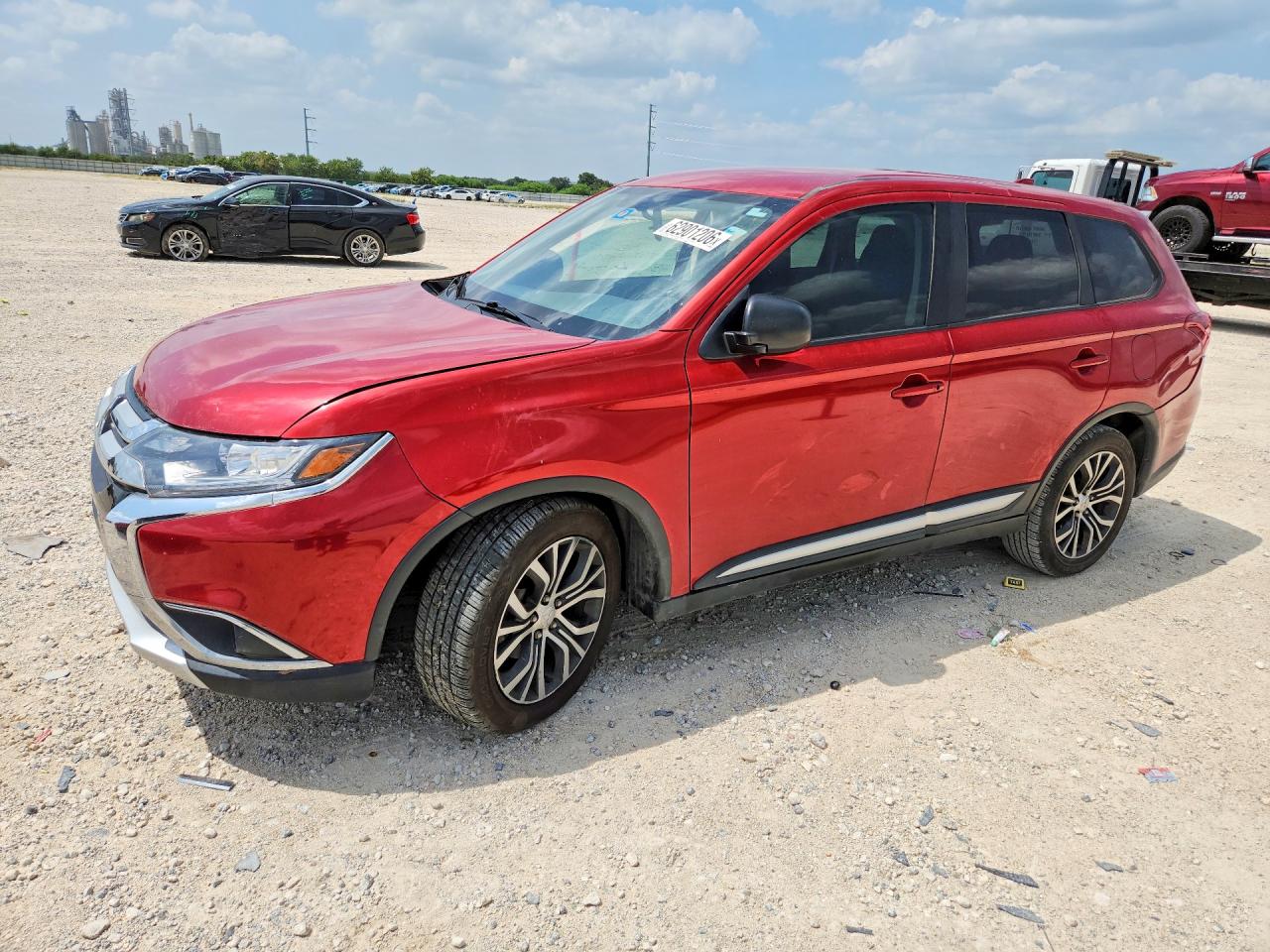 JA4AD2A34JZ066135 · 2018 MITSUBISHI OUTLANDER