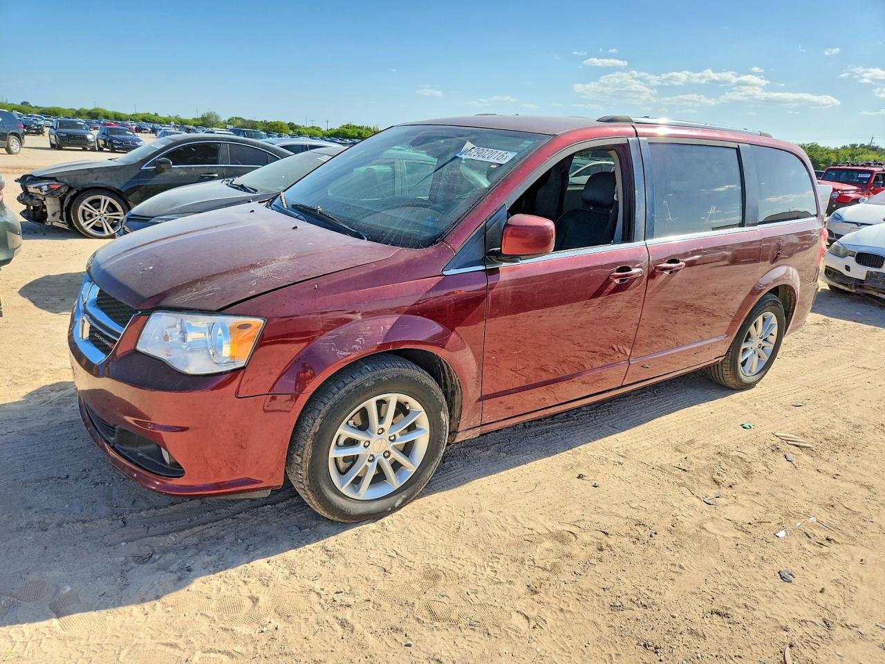 2C4RDGCG9KR724629 · 2019 DODGE GRAND CARAVAN