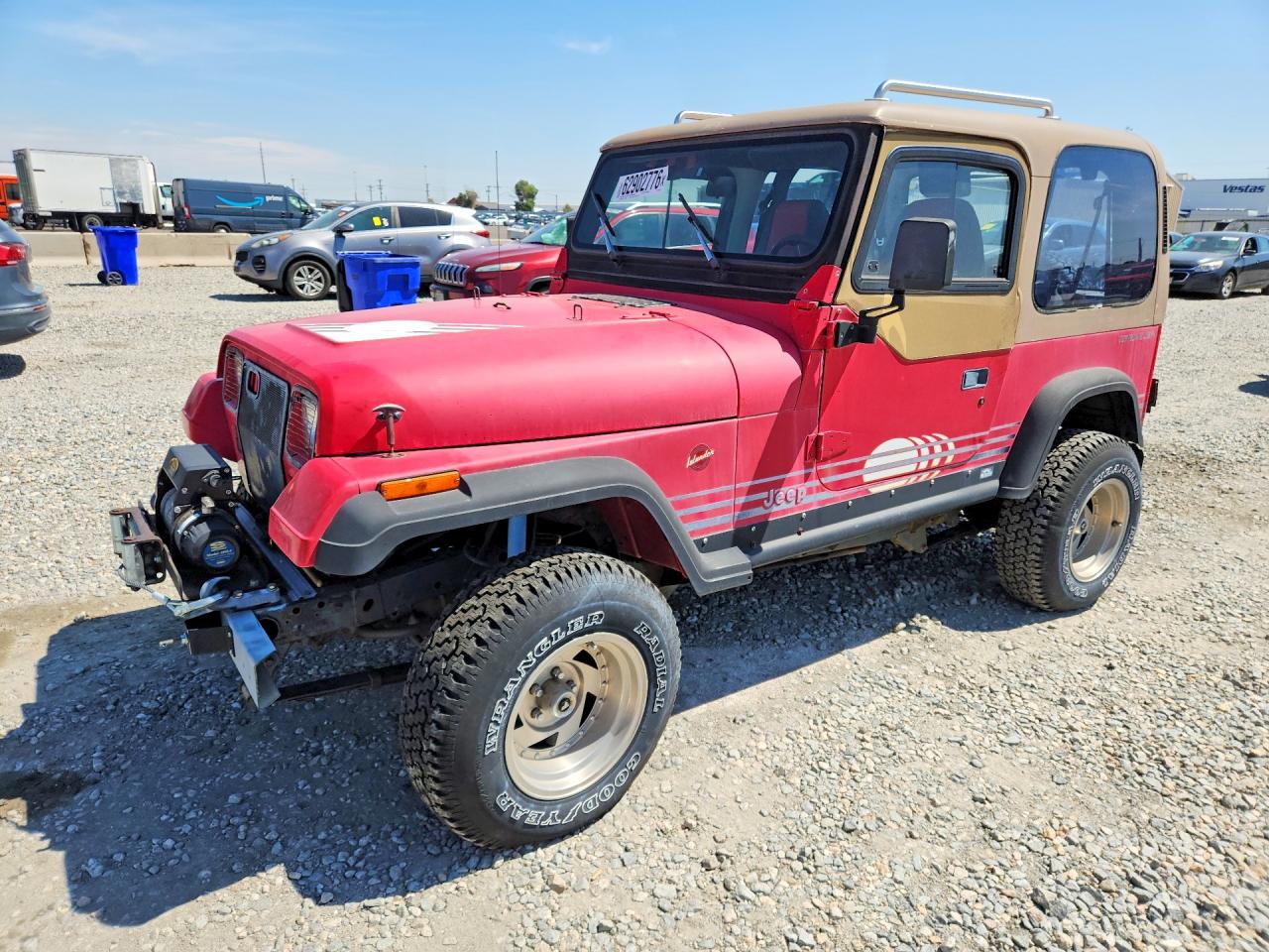 2J4FY39S3NJ558259 · 1992 JEEP WRANGLER / YJ