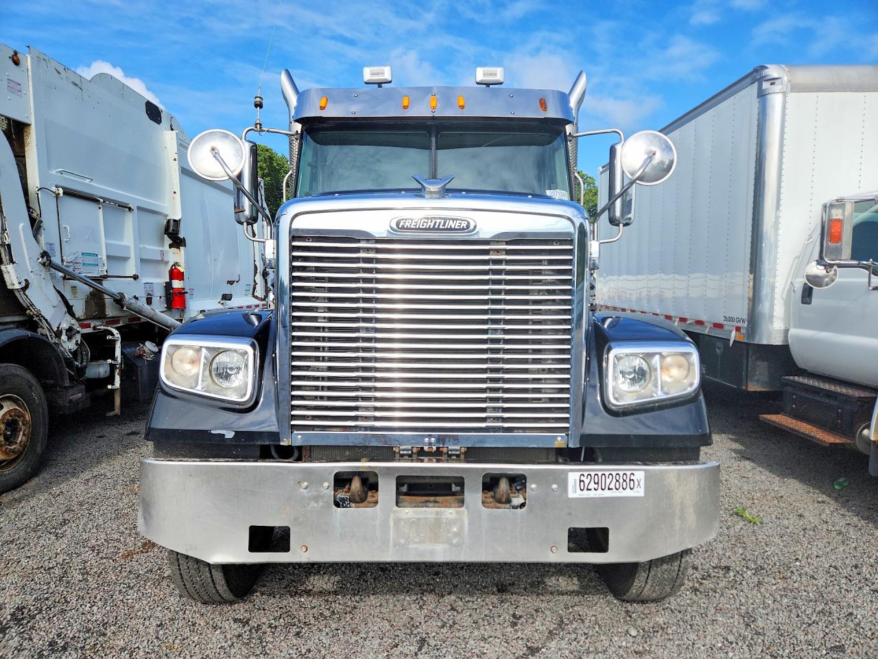 3AKJGND11FDGR4029 · 2015 FREIGHTLINER 122SD · 5/13