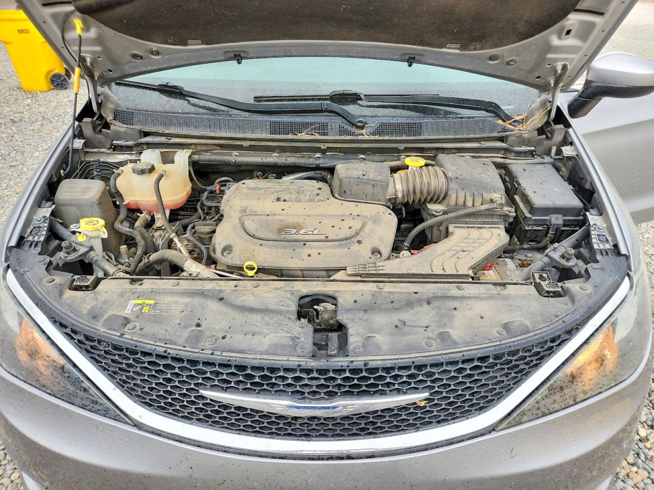 2C4RC1DG3HR517628 · 2017 CHRYSLER PACIFICA · 12/13