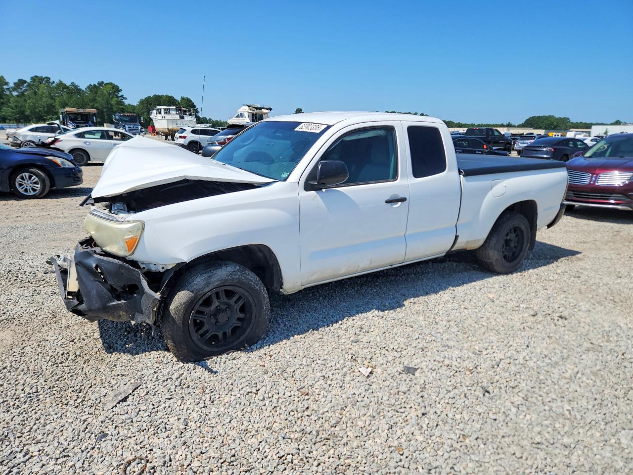2015 TOYOTA TACOMA