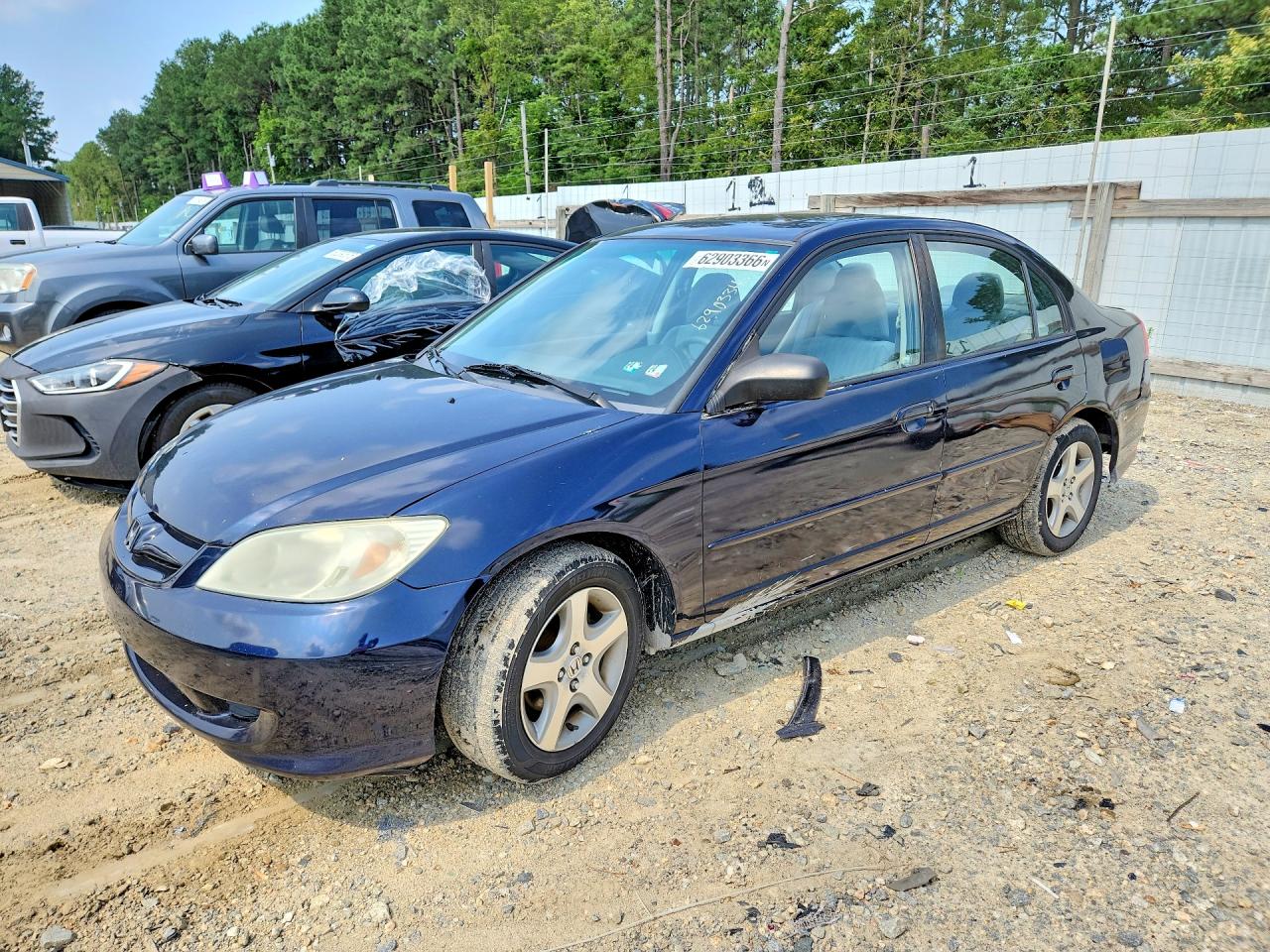 2HGES26724H537682 · 2004 HONDA CIVIC