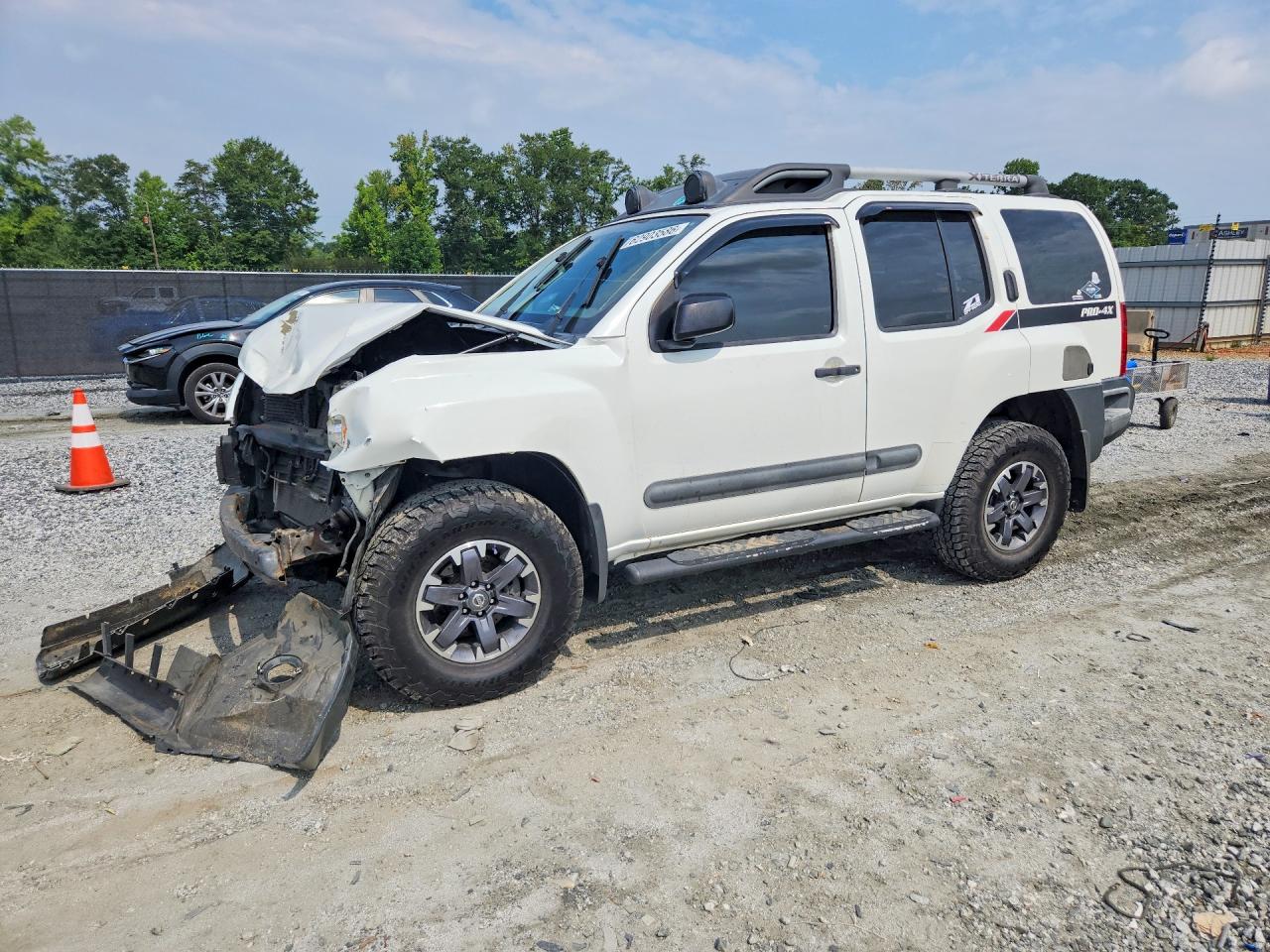 5N1AN0NW1FN663359 · 2015 NISSAN XTERRA