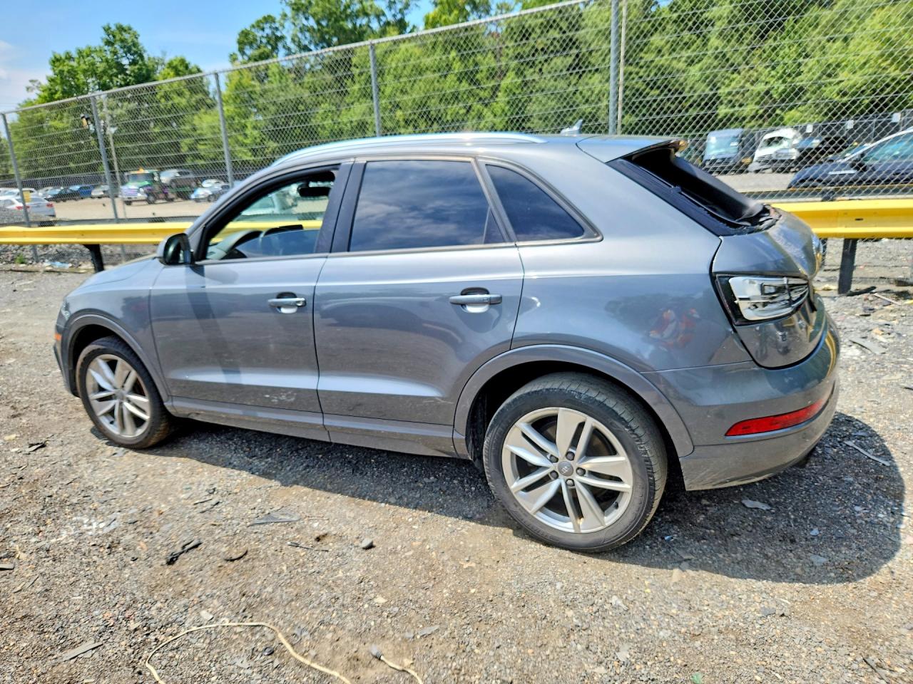 WA1ECCFS2HR004785 · 2017 AUDI Q3 · 2/13