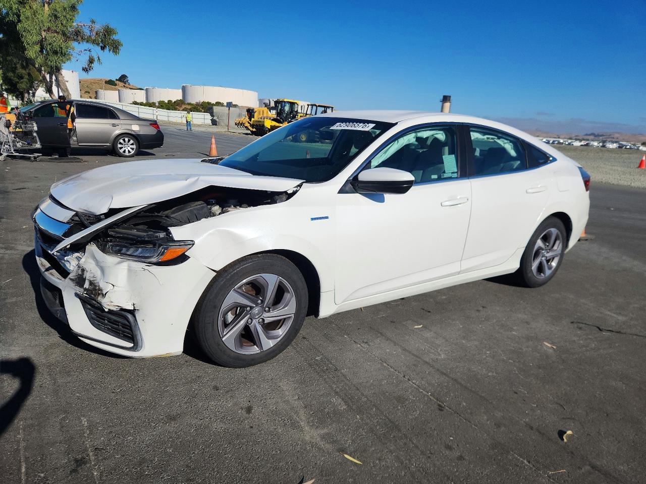 19XZE4F58KE027945 · 2019 HONDA INSIGHT