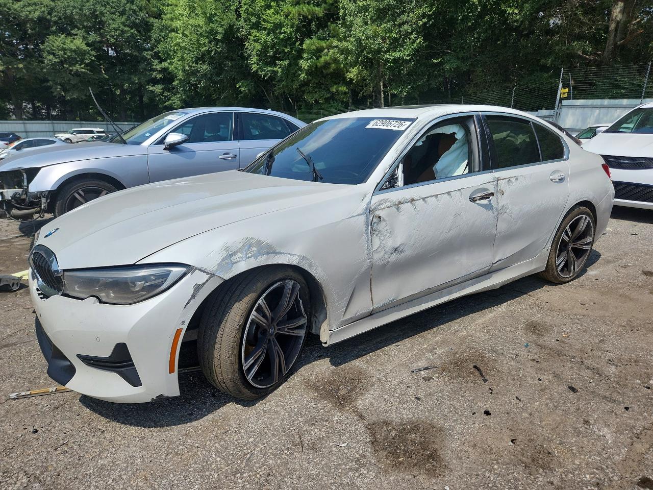 3MW5R1J02M8B72412 · 2021 BMW 330I