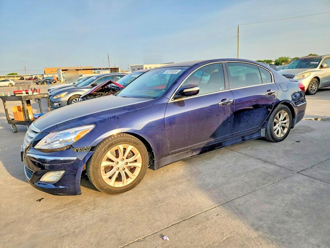 KMHGC4DD0DU223370 · 2013 HYUNDAI GENESIS